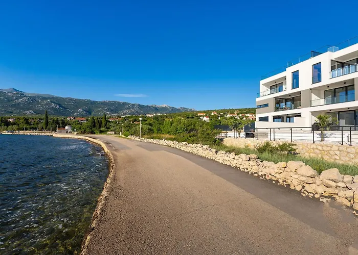 Front In Apartmán *